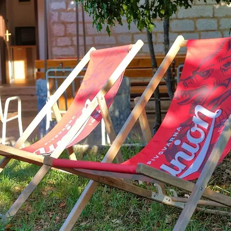 Pocitniska Hisa Miklavcic Primorska Hébergement de vacances Divača