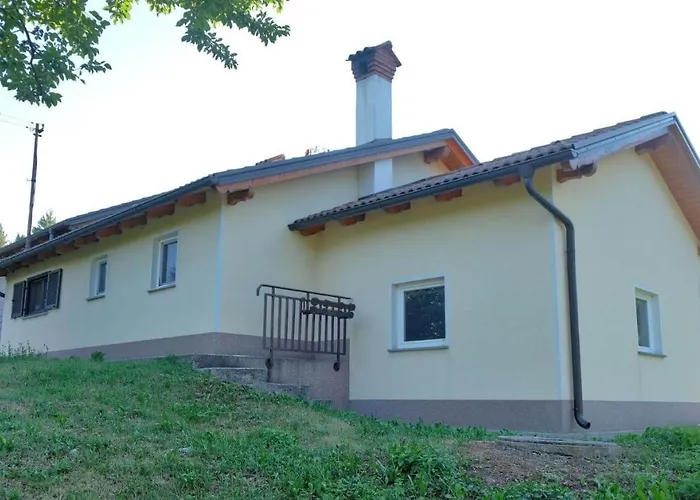 Pocitniska Hisa Miklavcic Primorska Nyaraló Divača