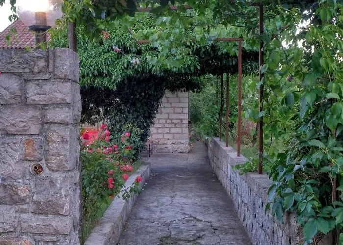 Nyaraló Pocitniska Hisa Miklavcic Primorska Divača