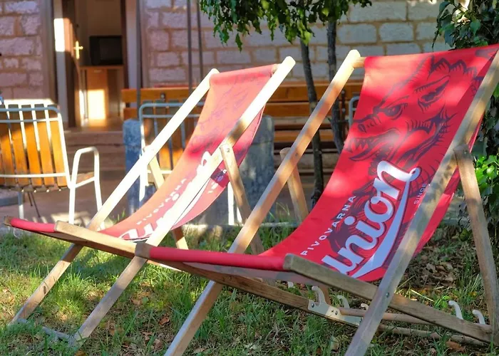 Pocitniska Hisa Miklavcic Primorska Nyaraló Divača